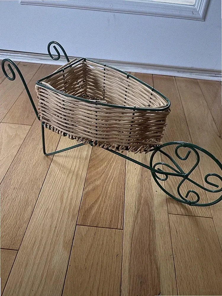 Rustic Wicker Metal Tricycle Basket Planter Farmhouse Bicycle Decor Flower Cart